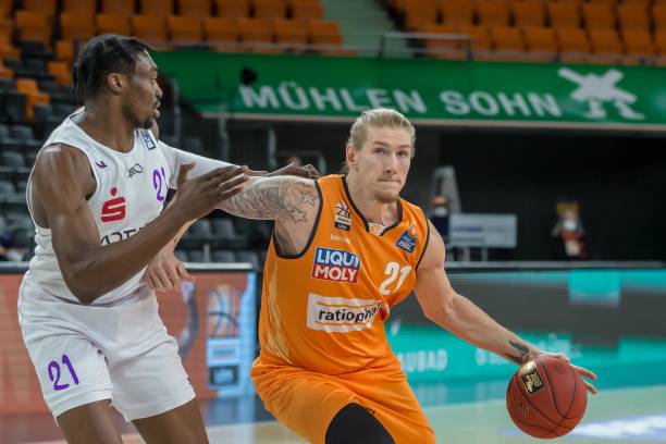 囧哥夺冠仍 囧哥夺冠仍