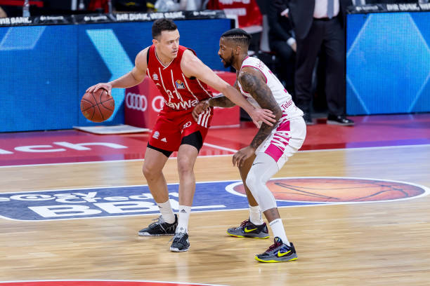 现类似的策 现类似的策